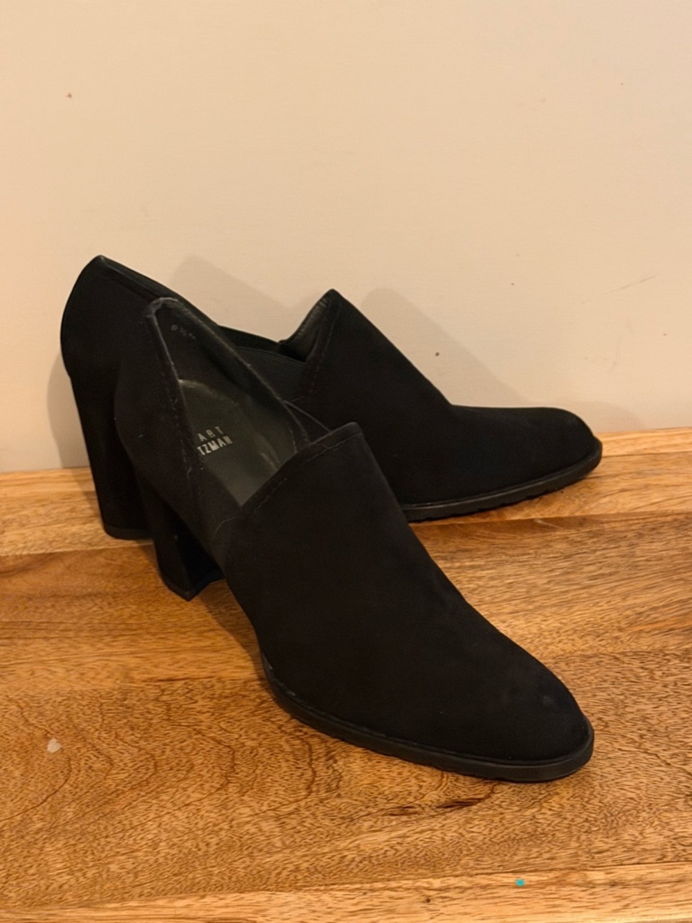 Stuart Weitzman Black Suede CORRAL Ankle Boot Stretch Pumps size 8.5